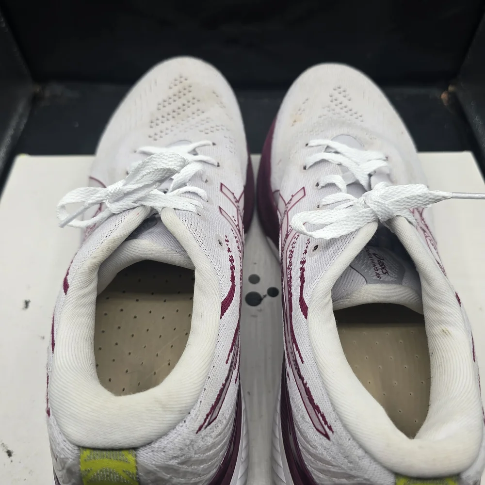 ASICS Women's White and Purple Athletic Shoes‎